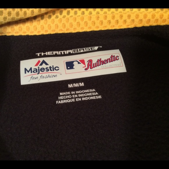 Pittsburgh Pirates Majestic womens 1/4 zip pullover jacket size medium - Picture 6 of 7